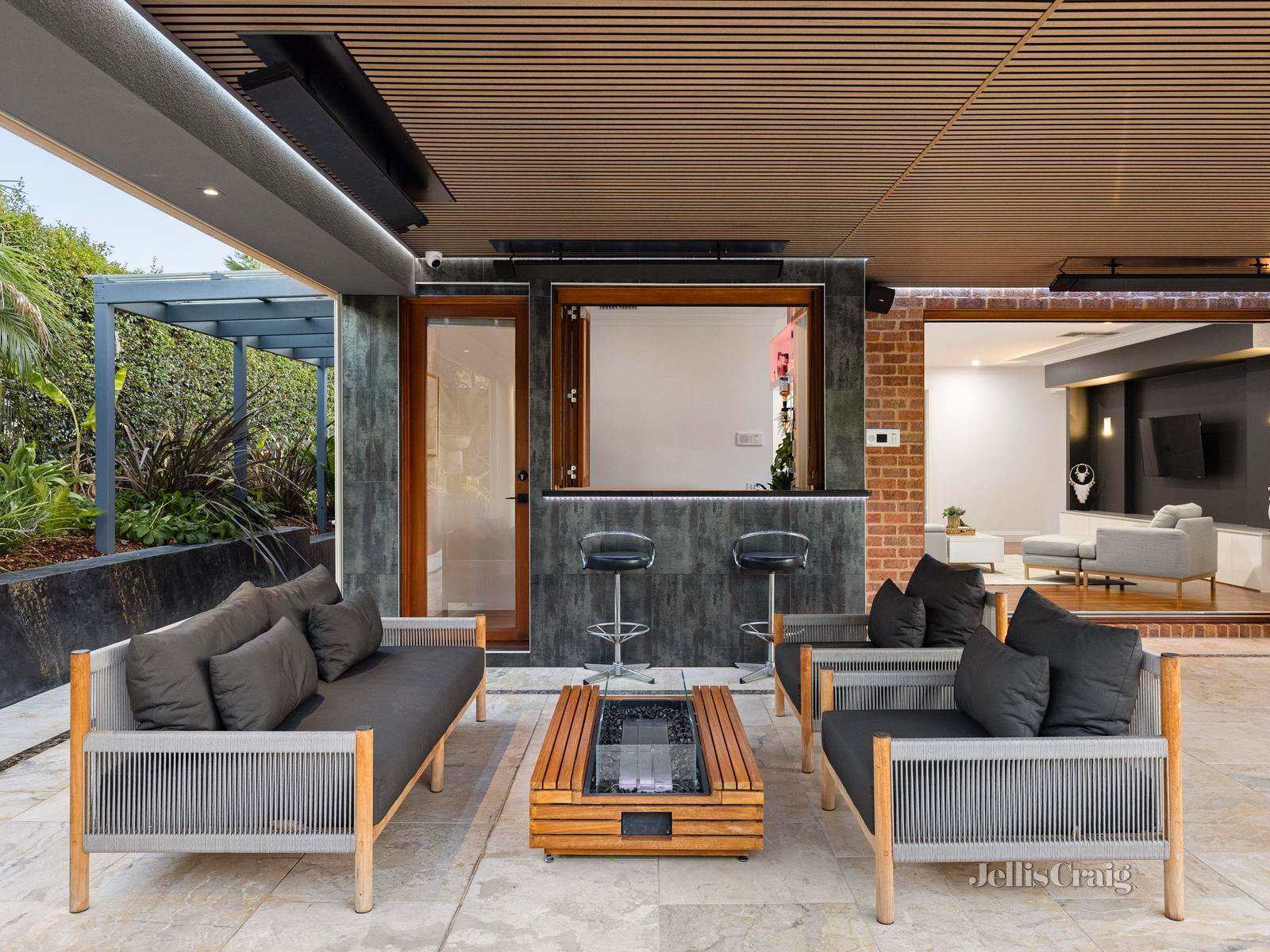 2-4 Camber Avenue, Park Orchards image 19
