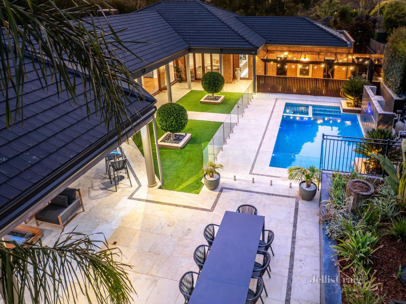 2-4 Camber Avenue, Park Orchards image 24