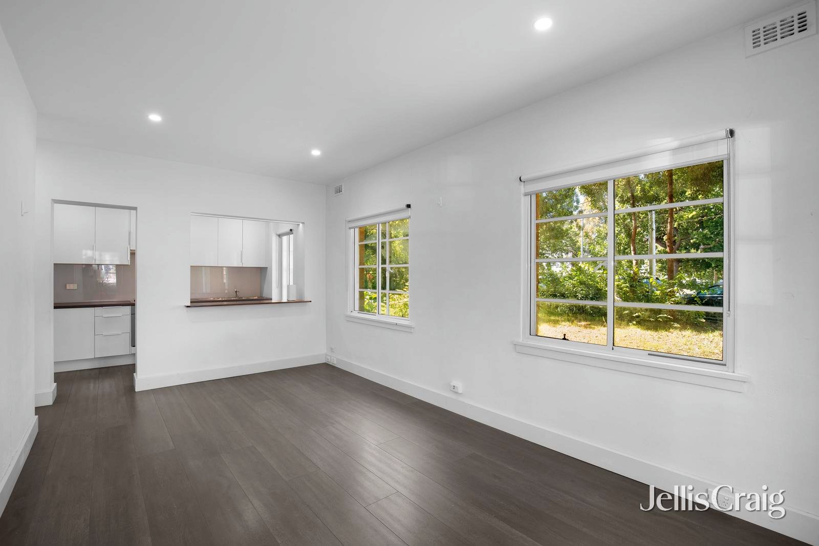 2-4 Garden Avenue, East&nbsp;Melbourne image 9