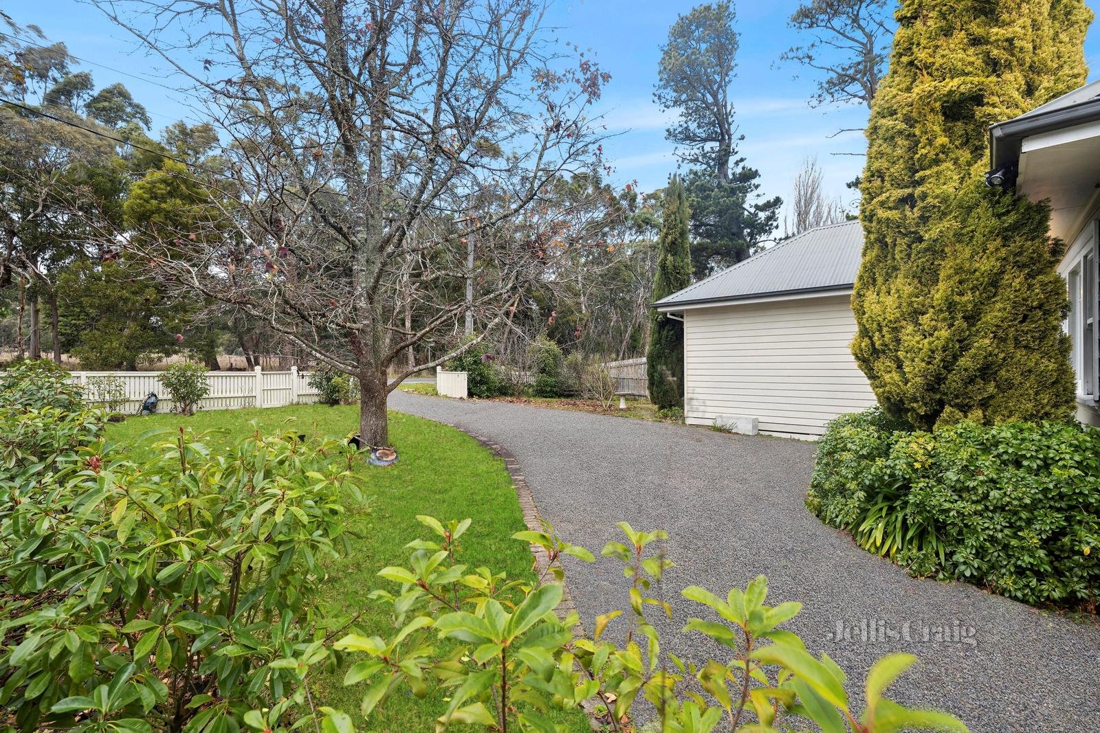 2-4 Gray Street, Woodend image 14