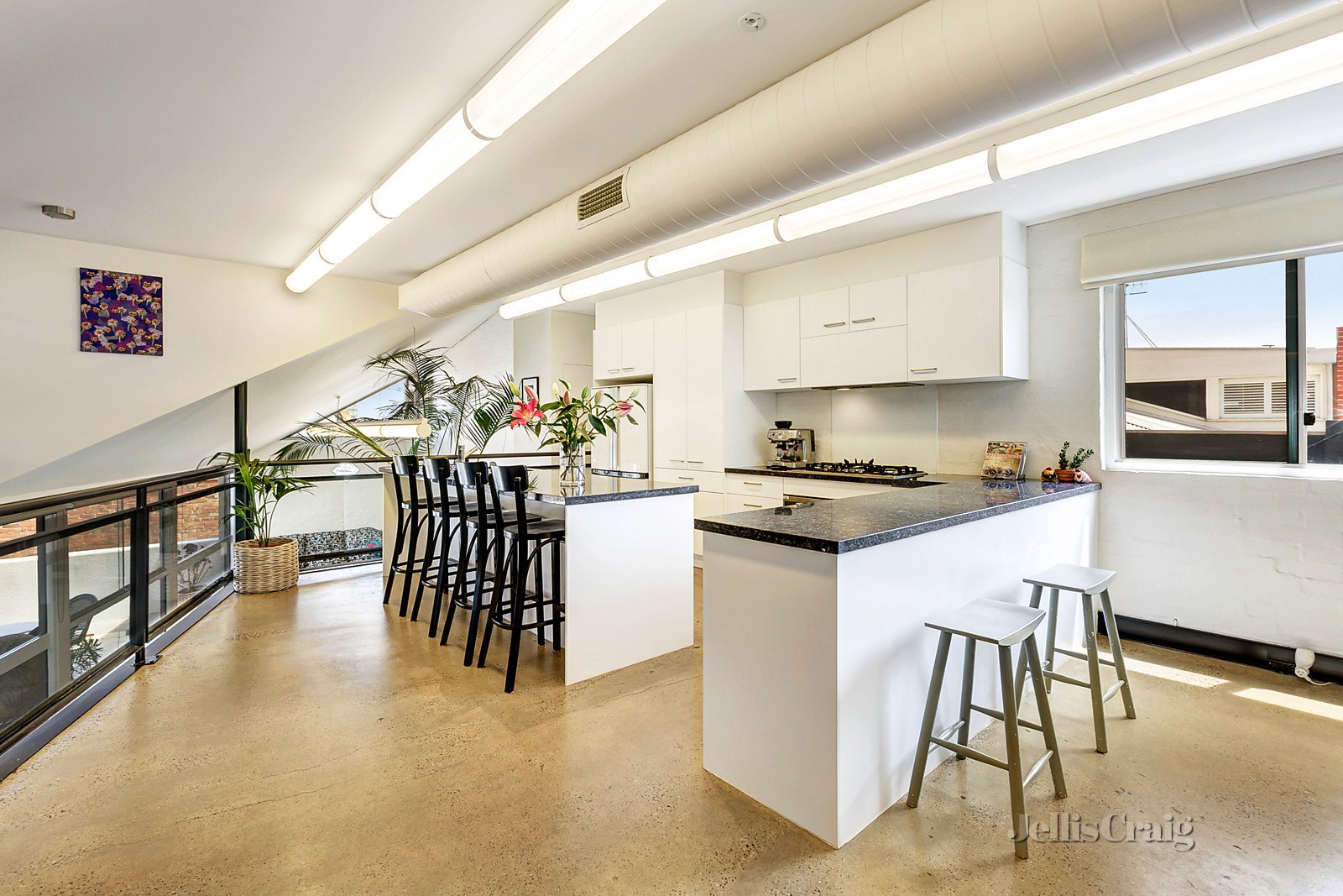 2-4 Moss Place, North Melbourne image 3