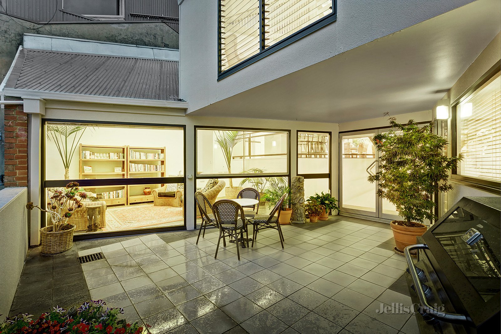 2-4 Moss Place, North Melbourne image 6