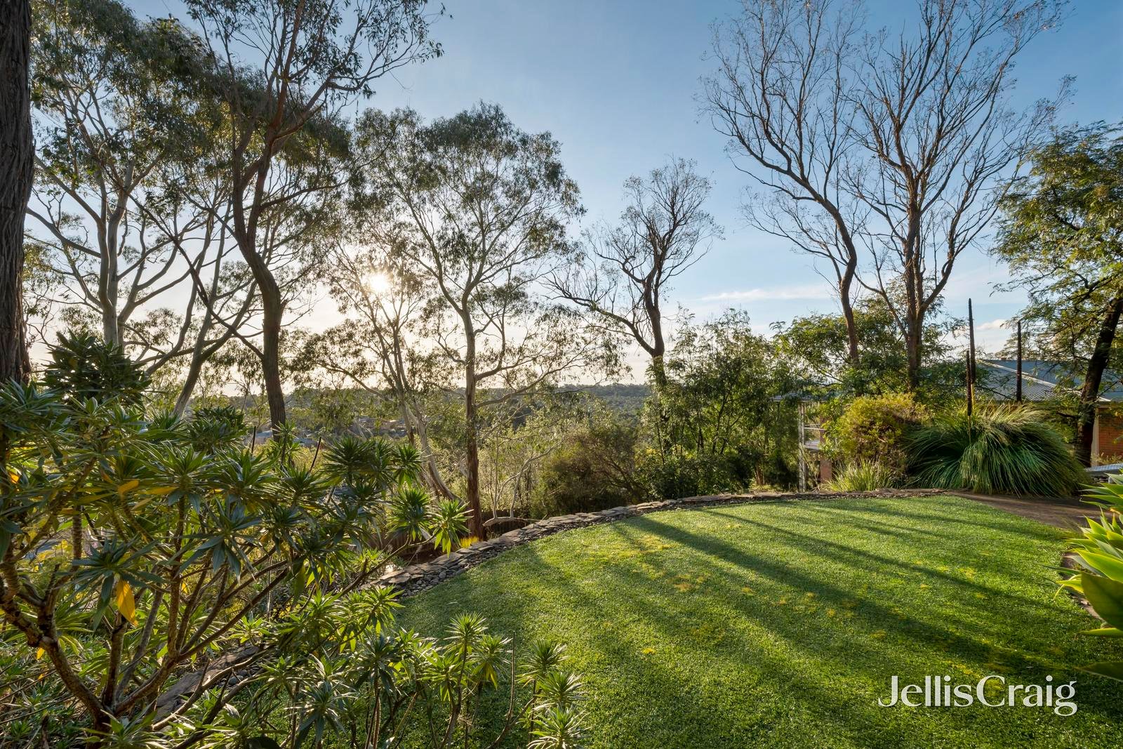 2-4 Stringy Bark Rise, Croydon North image 3
