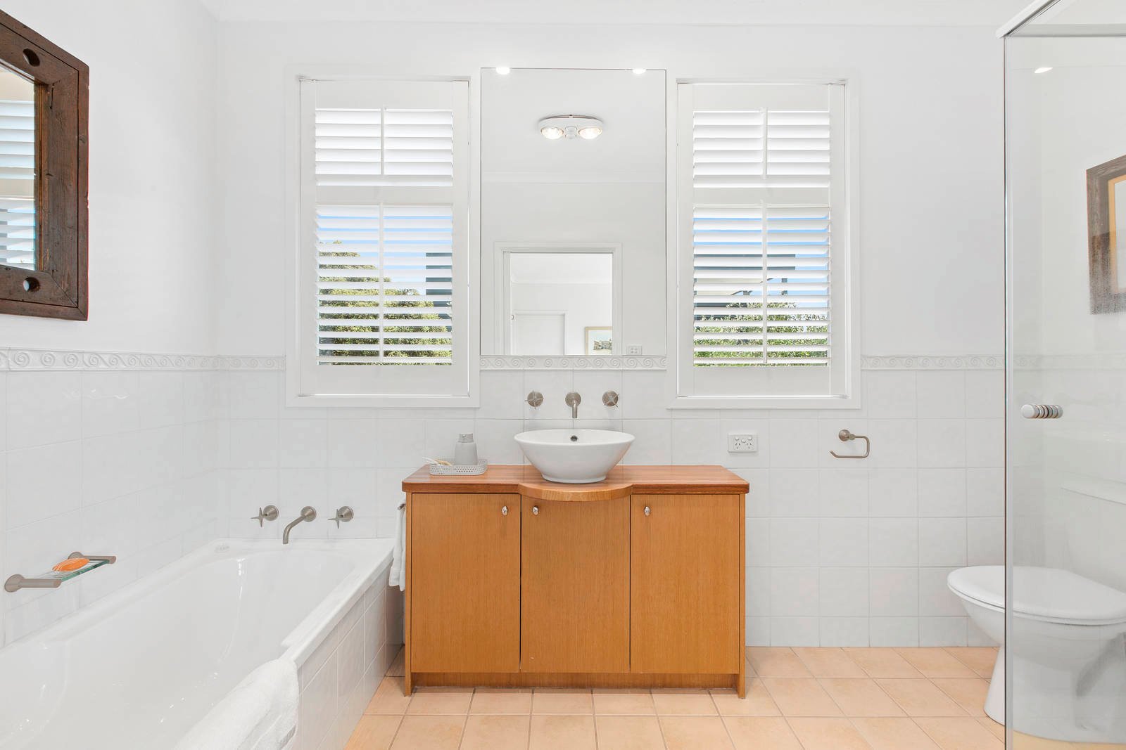 Property Gallery Thumbnail 14