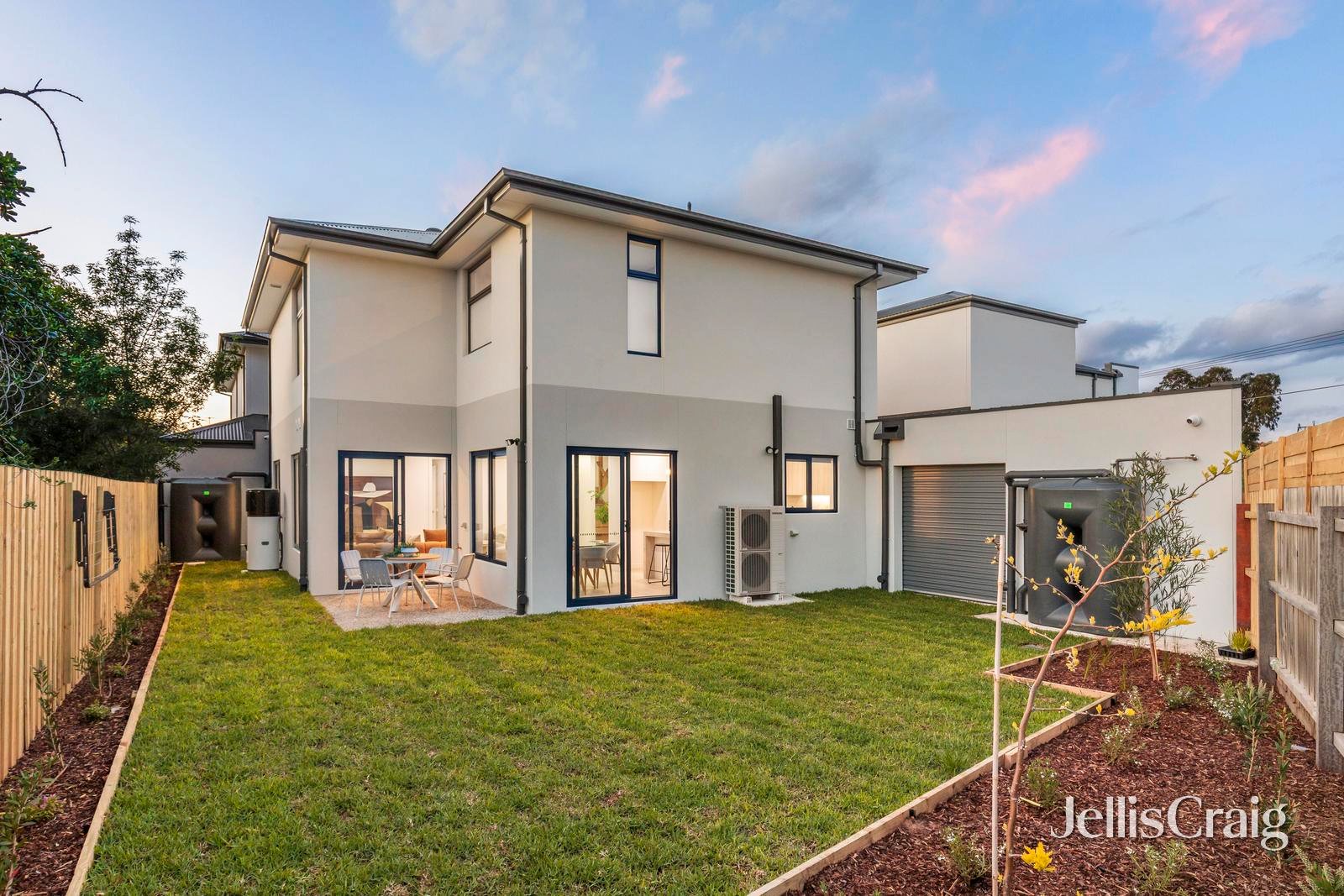 2 & 4/11 Laurence Avenue, Airport&nbsp;West image 20
