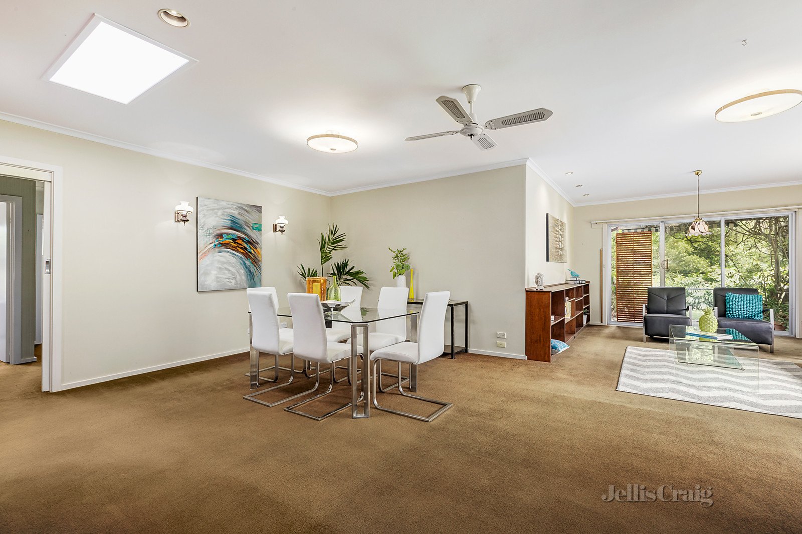 2 Abelia Street, Forest Hill image 5