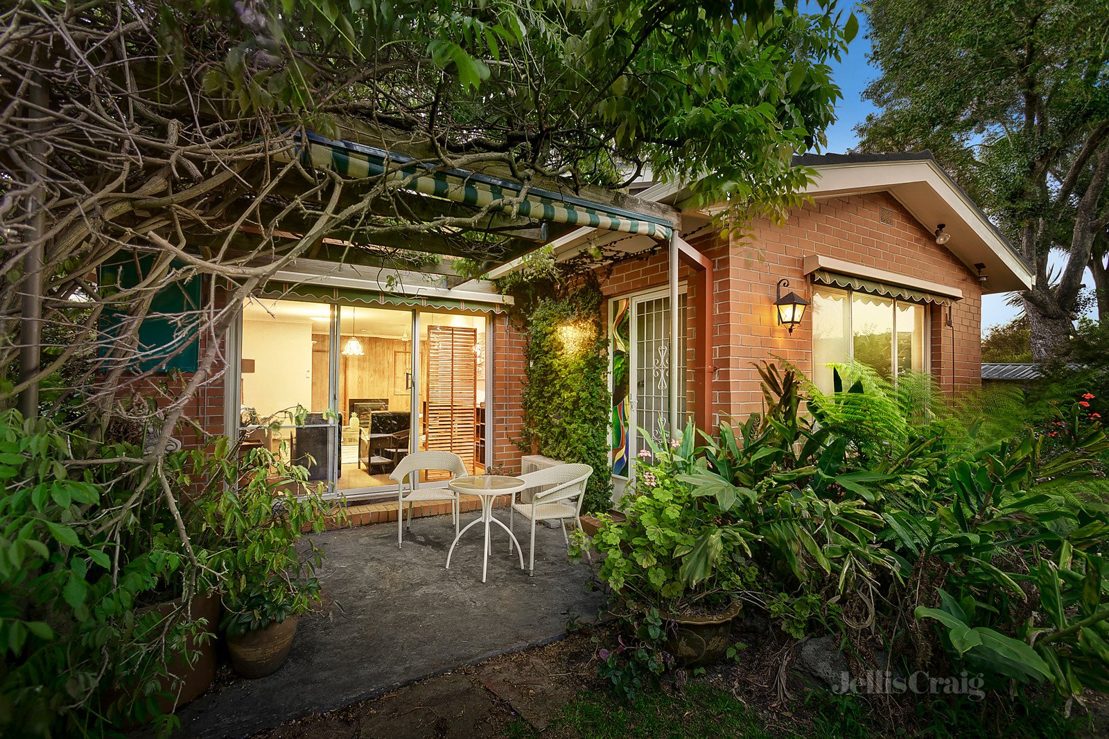 2 Abelia Street, Forest Hill image 14
