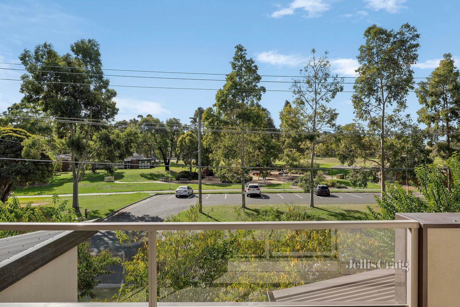 2 Adriana Close, Mooroolbark image 11
