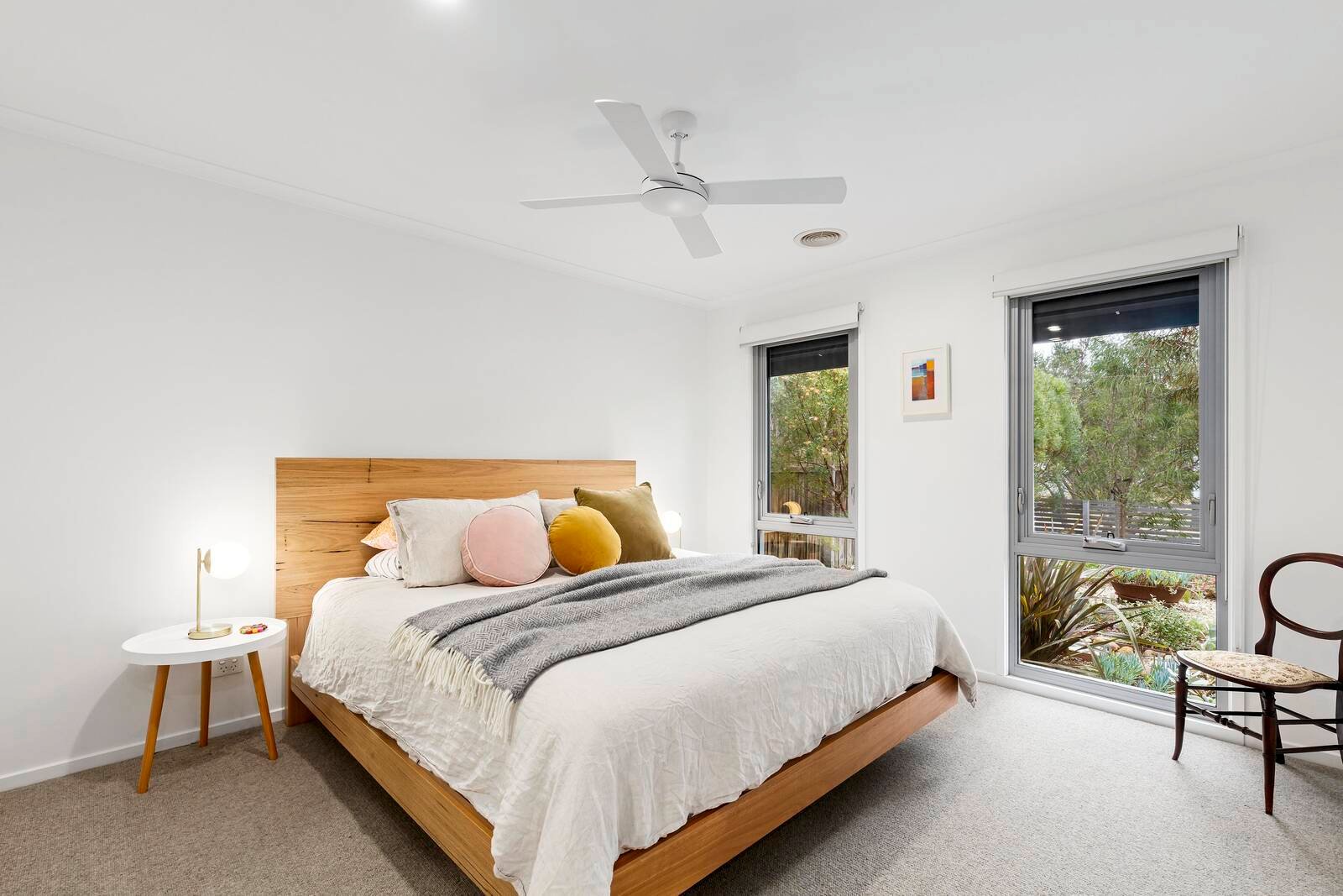 Property Gallery Thumbnail 3