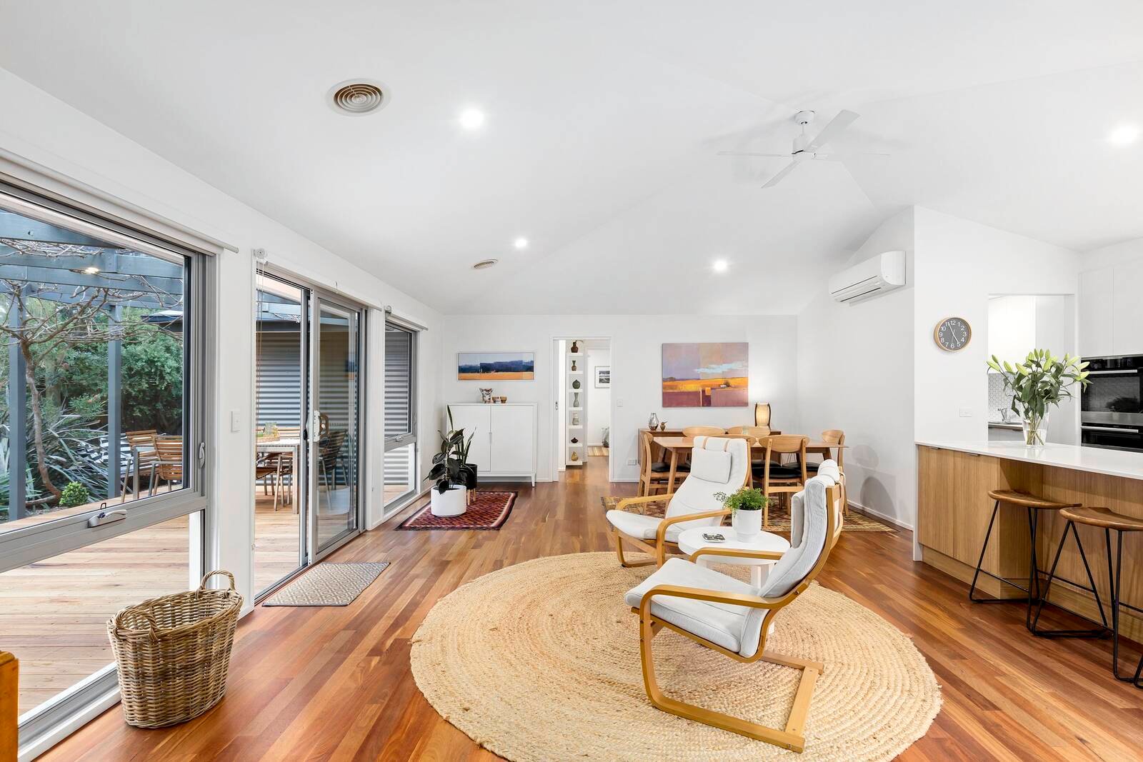 Property Gallery Thumbnail 10