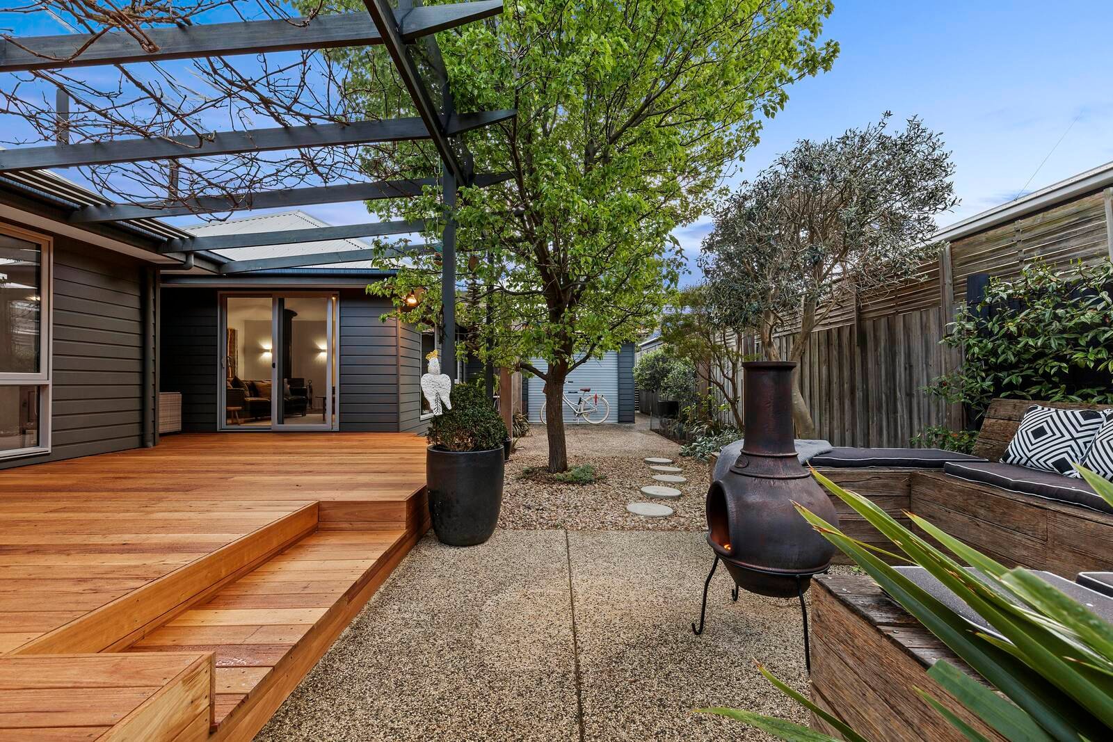 Property Gallery Thumbnail 16