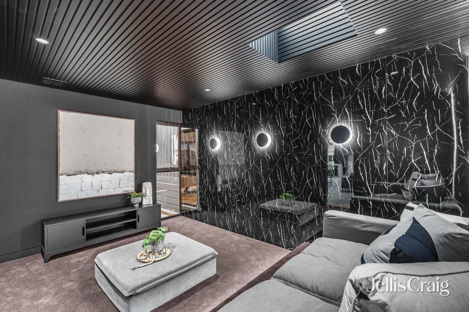 2 Aitchison Court, Glen&nbsp;Waverley image 8