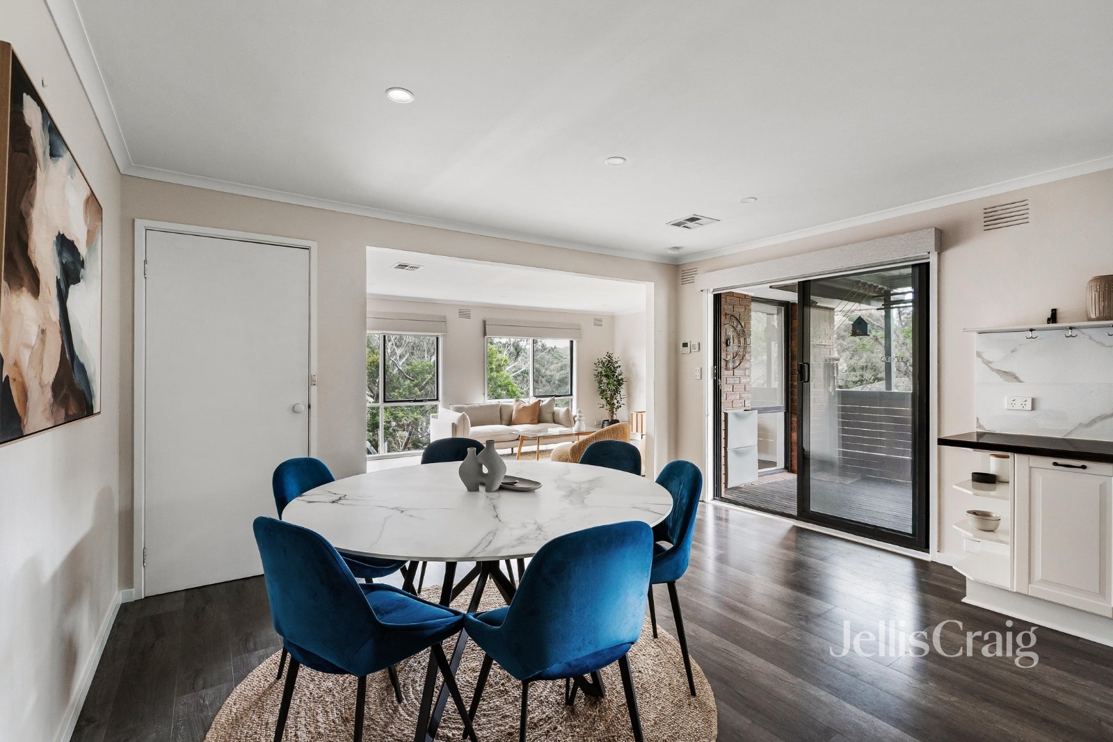 2 Akima Close, Greensborough image 4