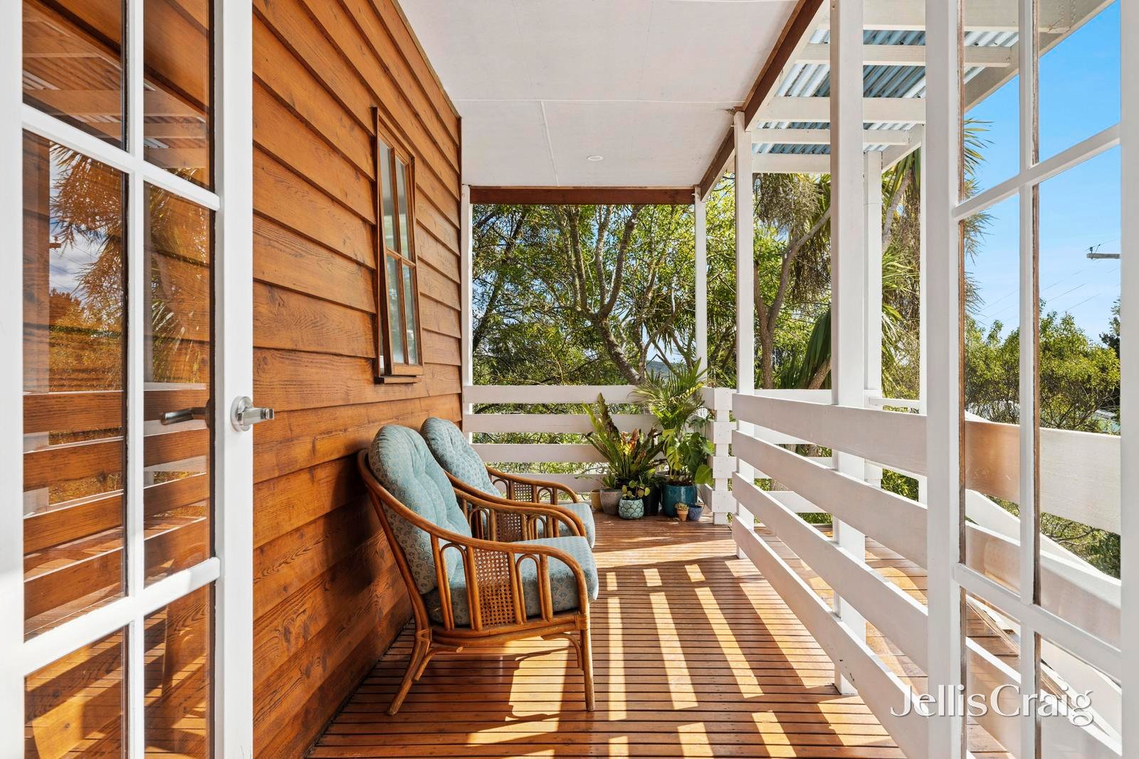 2 Albert Lane, Daylesford image 9