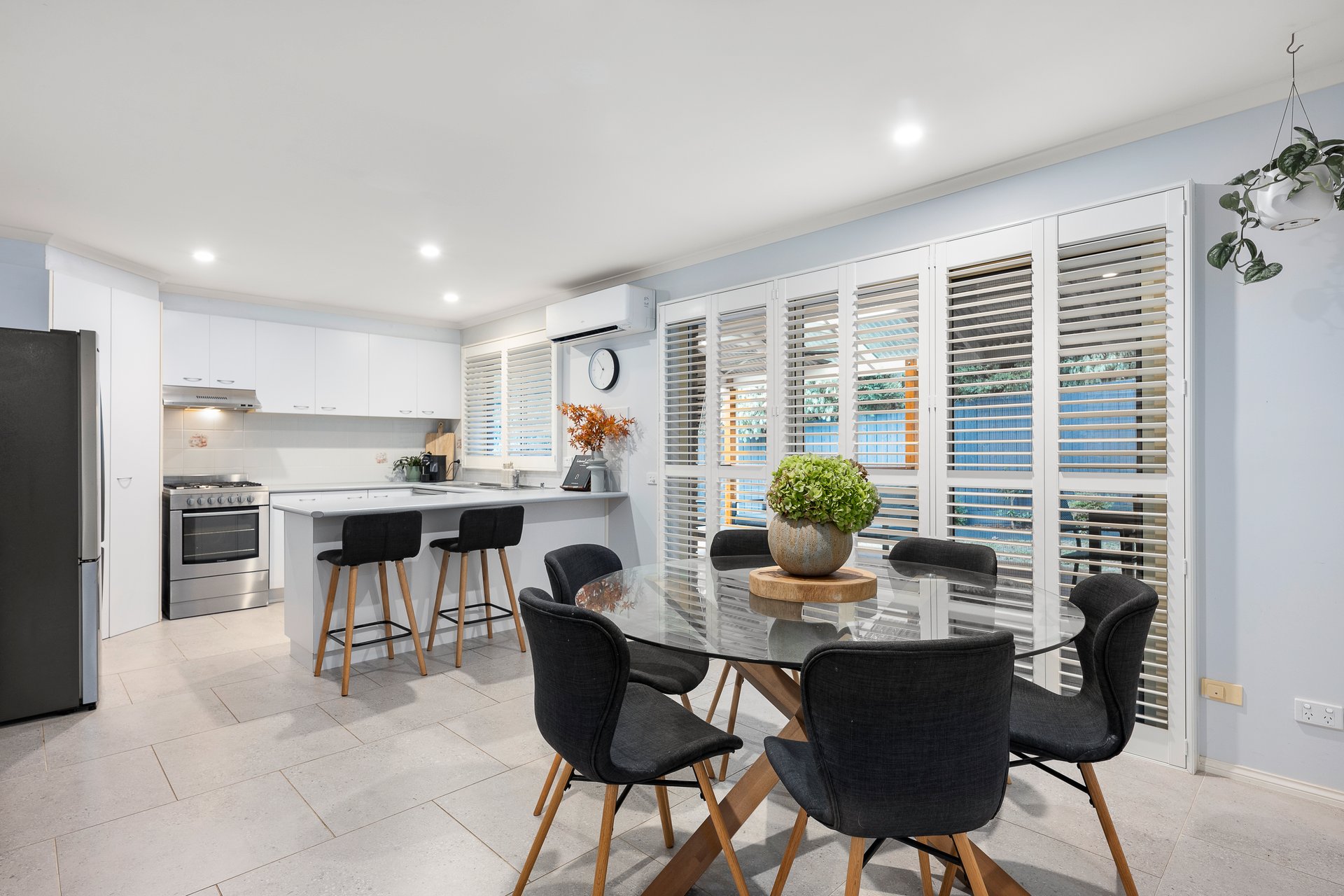 2 Alderley Court, Chirnside&nbsp;Park image 4