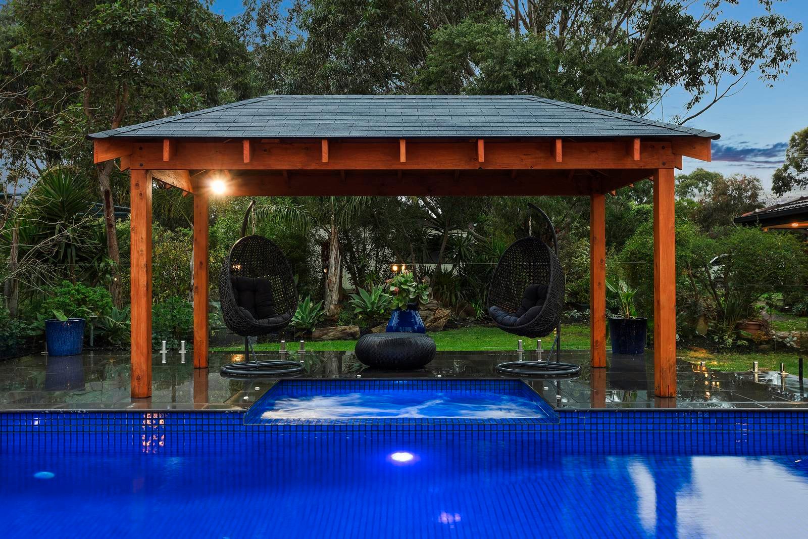 Property Gallery Thumbnail 11