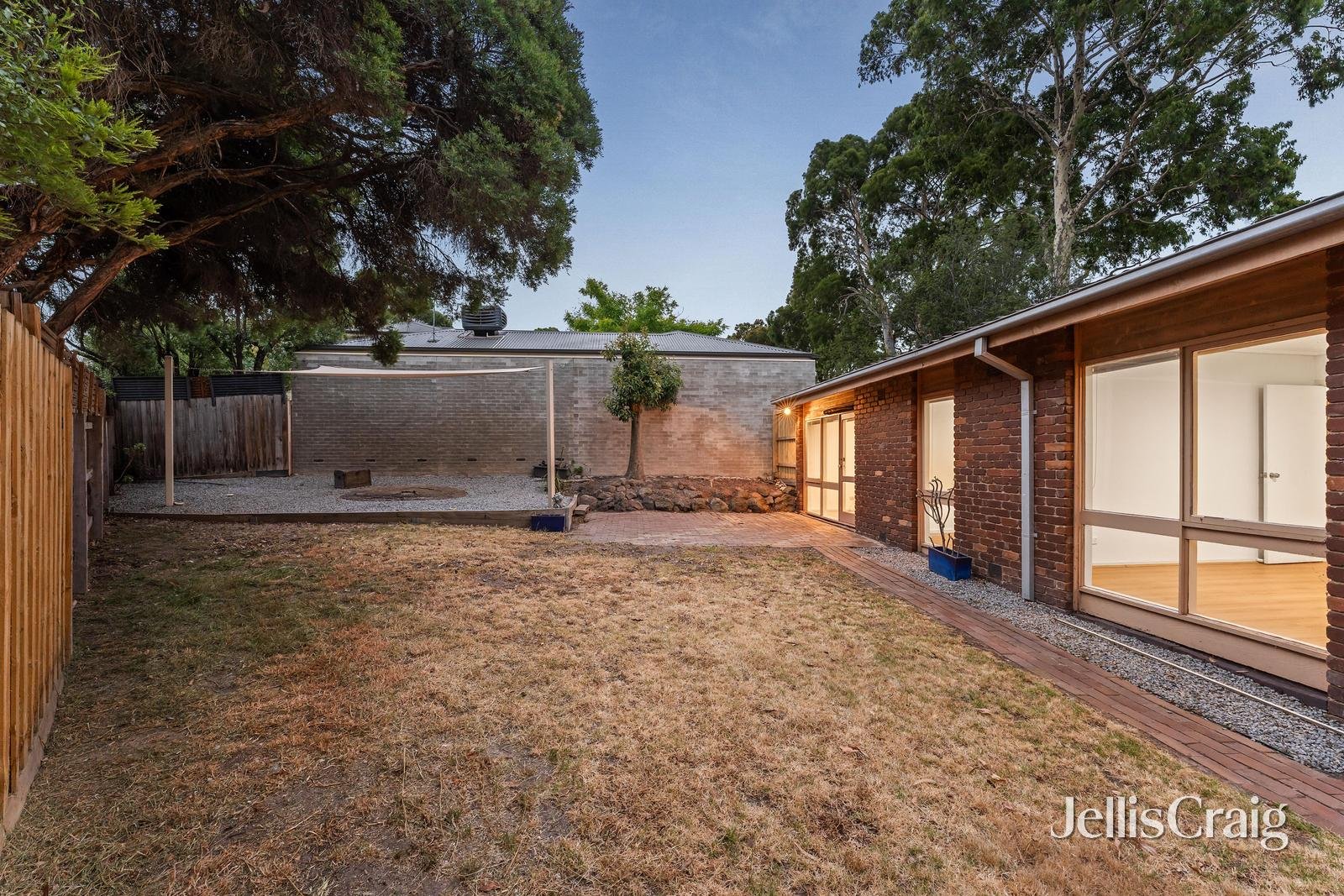 2 Allure Court, Glen&nbsp;Waverley image 11