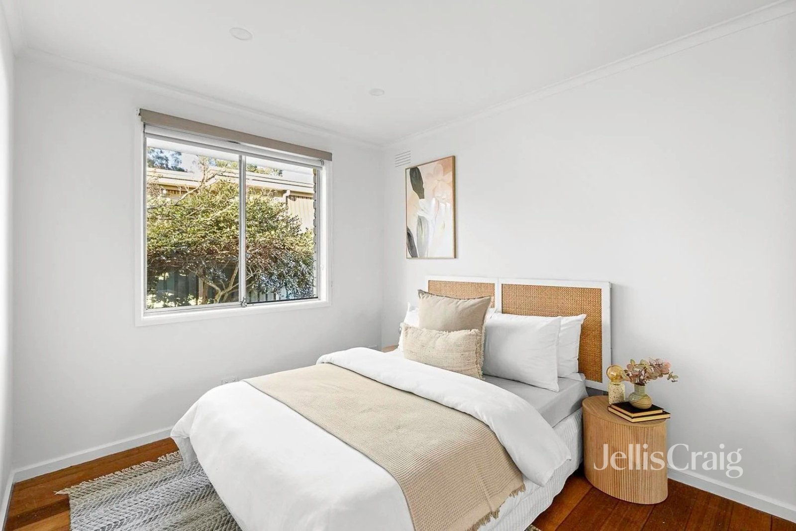 2 Aminya Crescent, Yallambie image 13