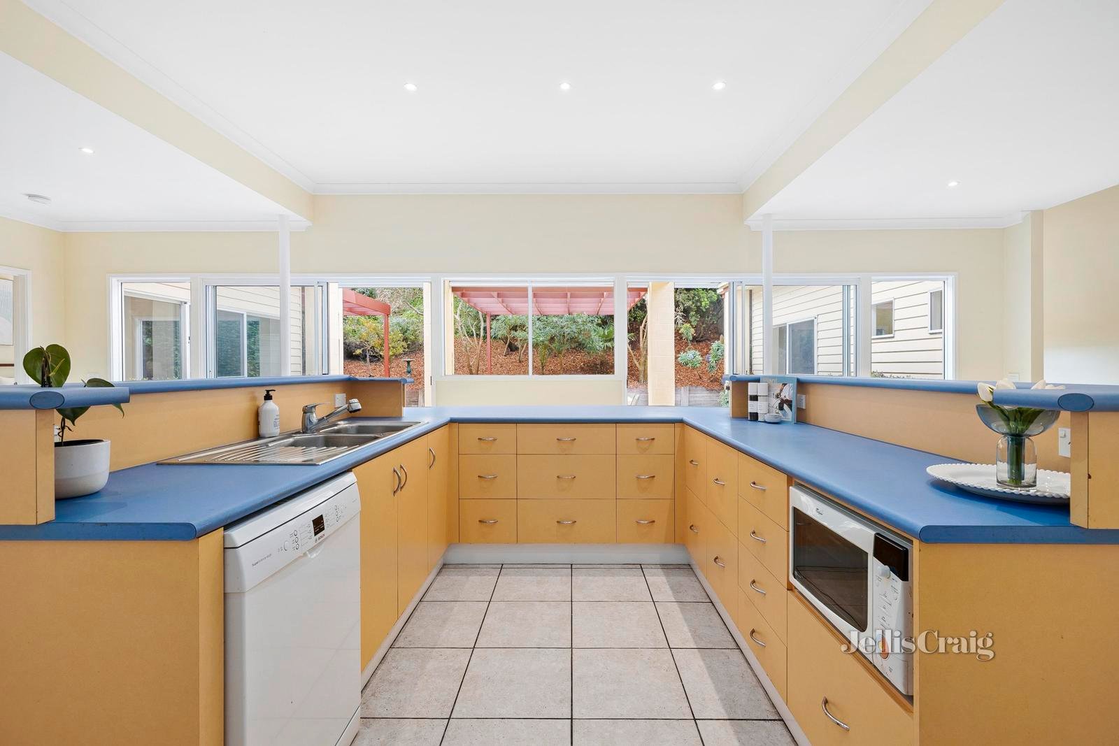 2 Andelana Court, Sorrento image 4