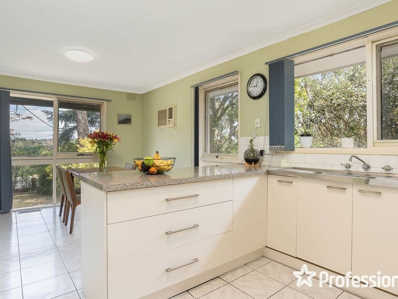 2 Anderson Street, Lilydale image 3