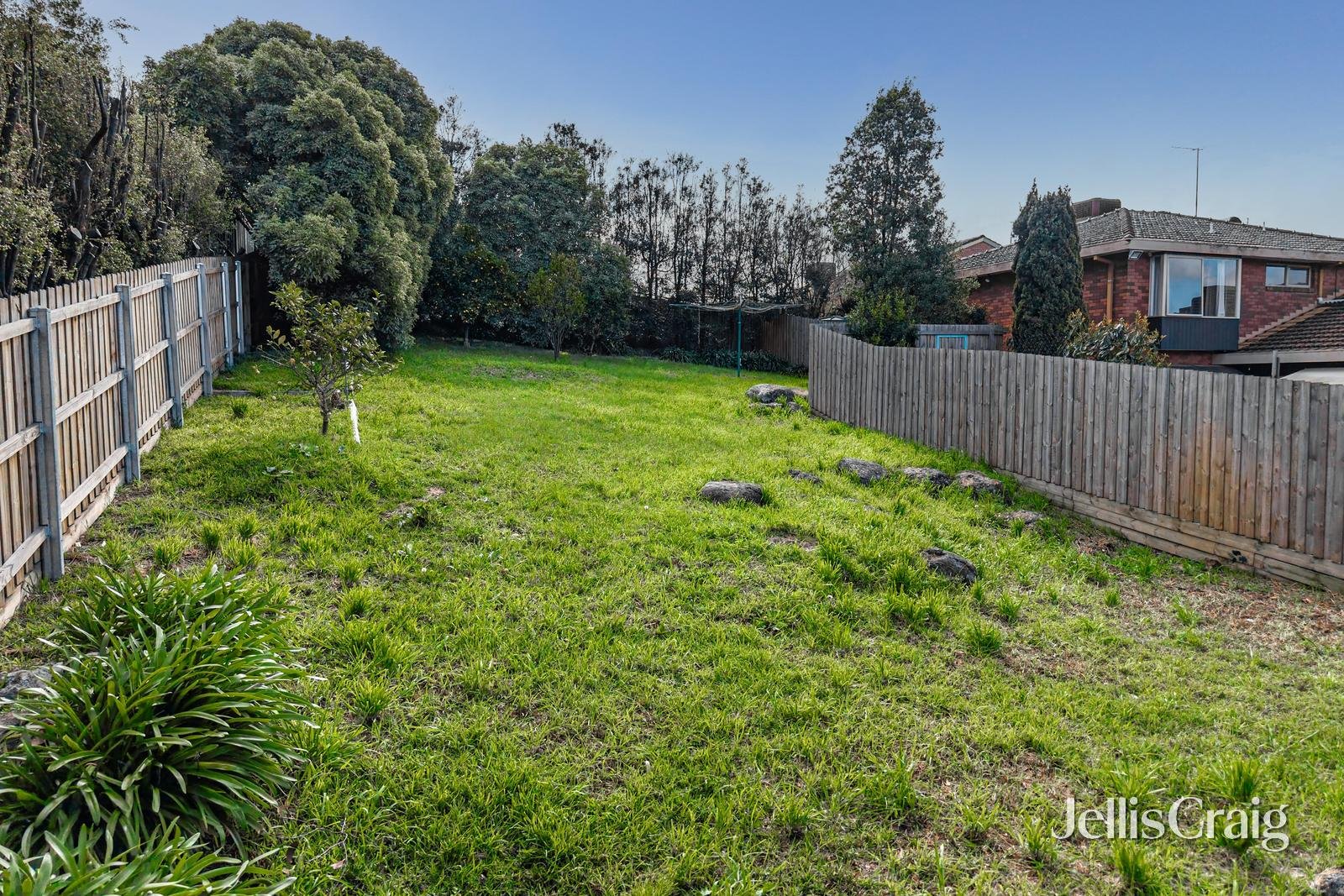 2 Aquarius Court, Lilydale image 2