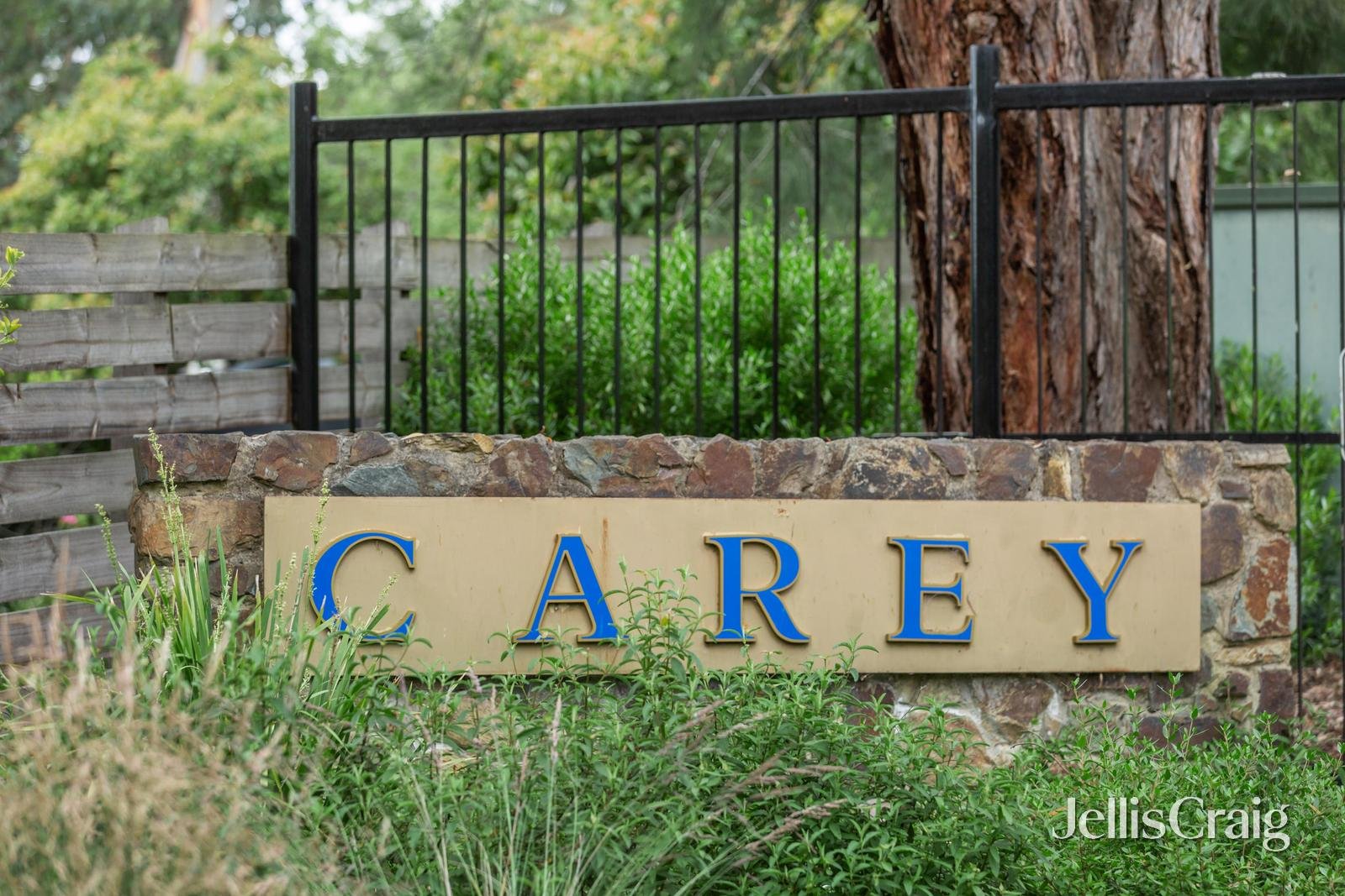 2 Aranga Crescent, Donvale image 18