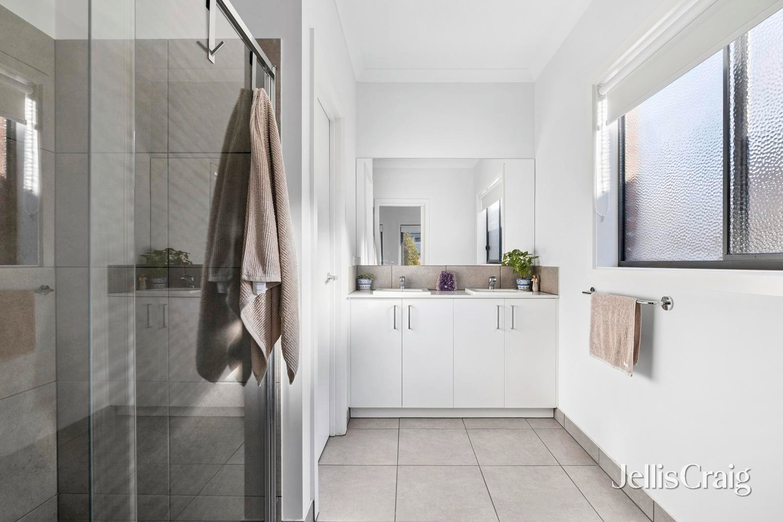 2 Armstrong Court, Kyneton image 8