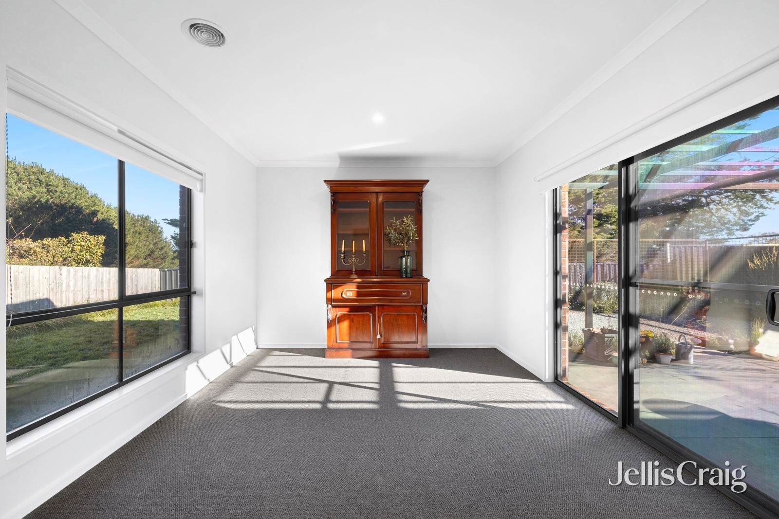 2 Armstrong Court, Kyneton image 9