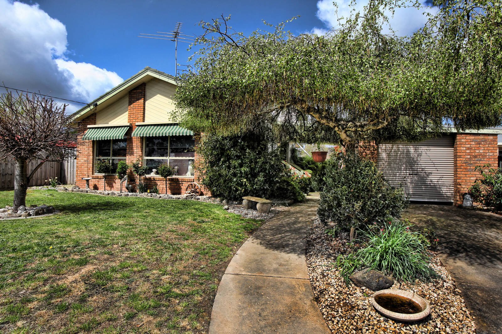 Property Gallery - Main Image