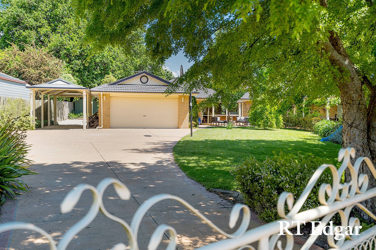 Property Gallery - Main Image