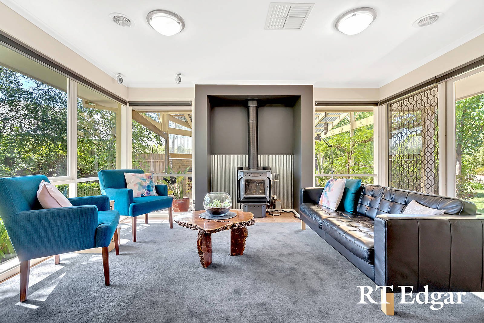 Property Gallery Thumbnail 3