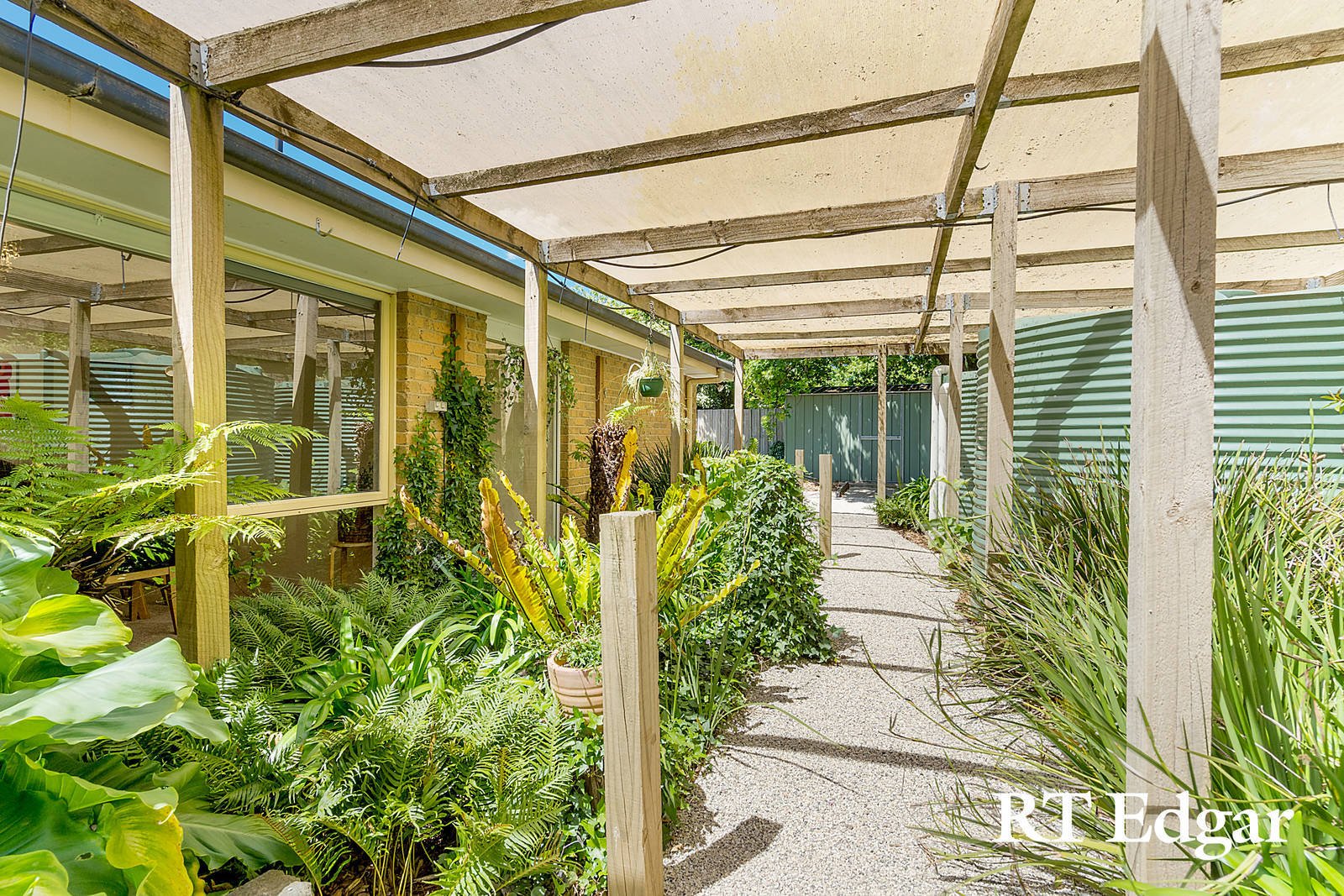 Property Gallery Thumbnail 26