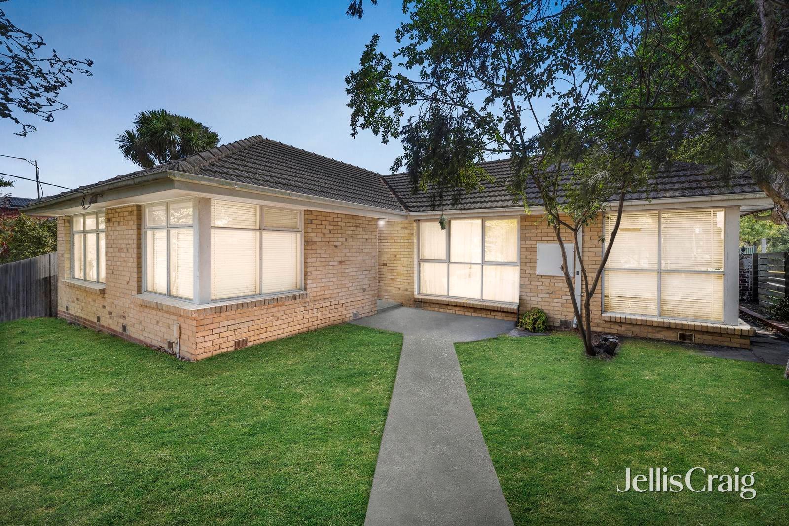 2 Ashmore Road, Forest&nbsp;Hill image 1