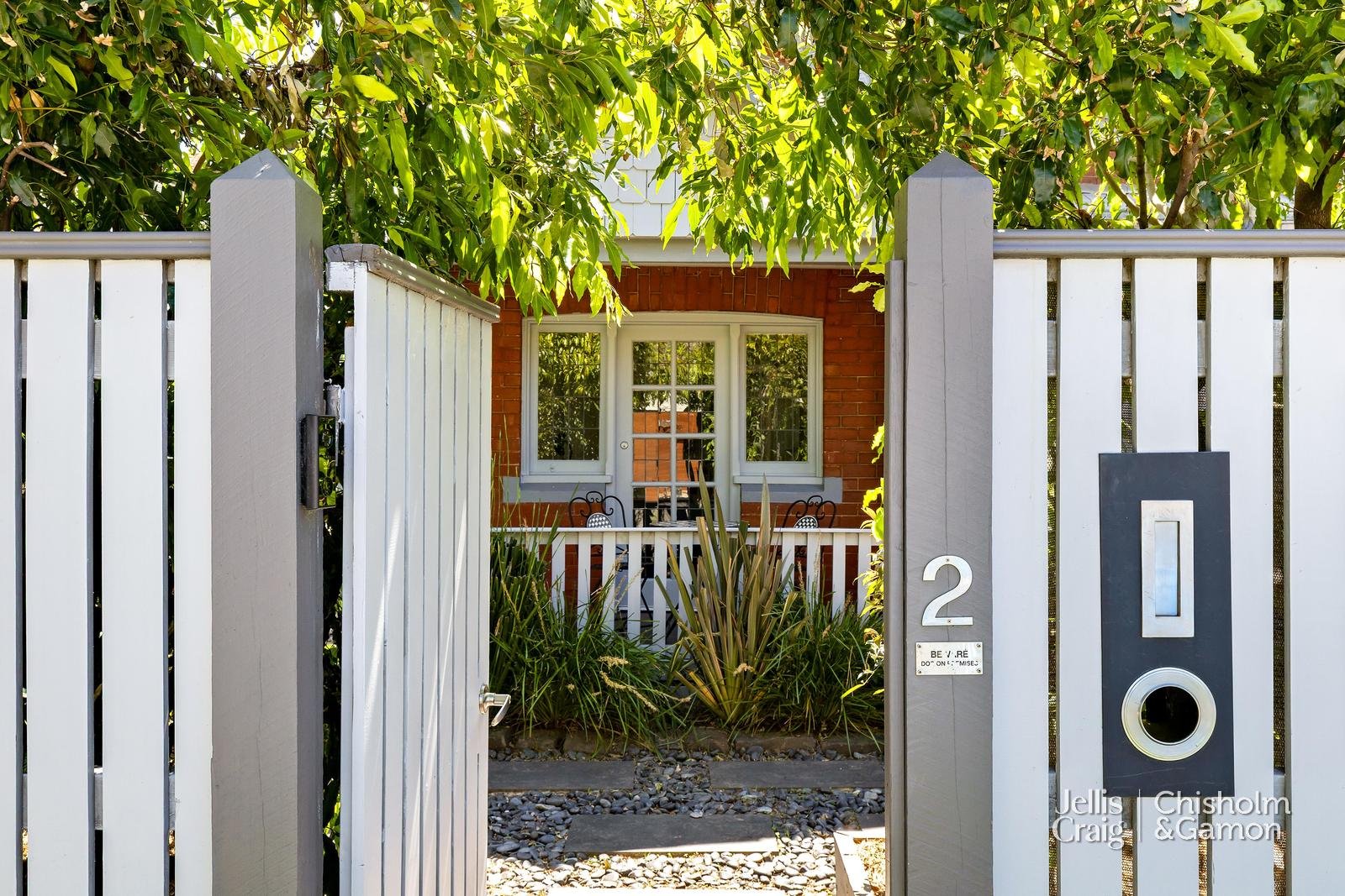 2 Austin Avenue, Elwood image 19