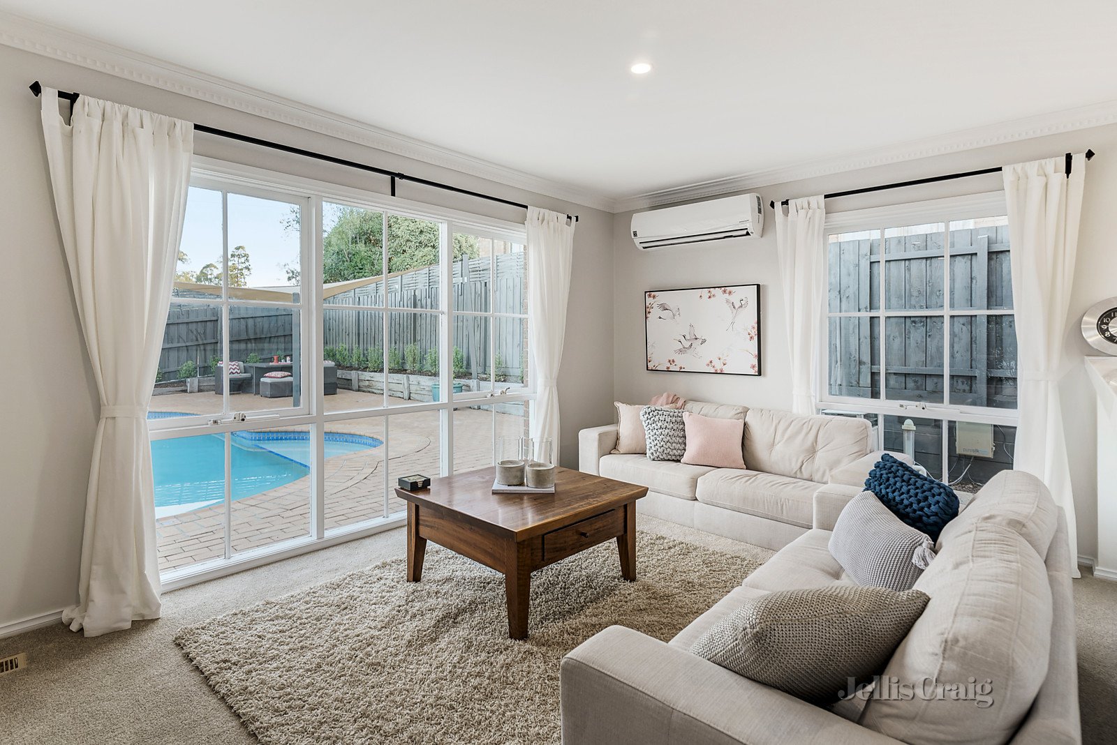 2 Balcombe Court, Donvale image 4