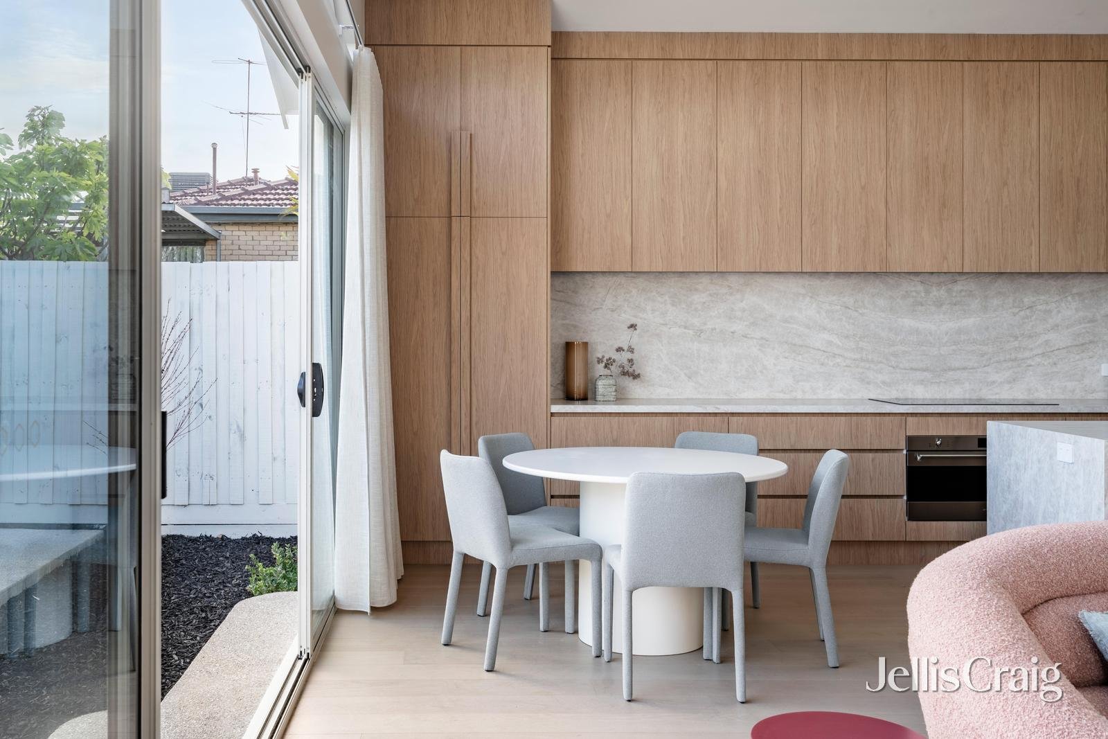 2 Balmoral Avenue, Brunswick&nbsp;East image 14