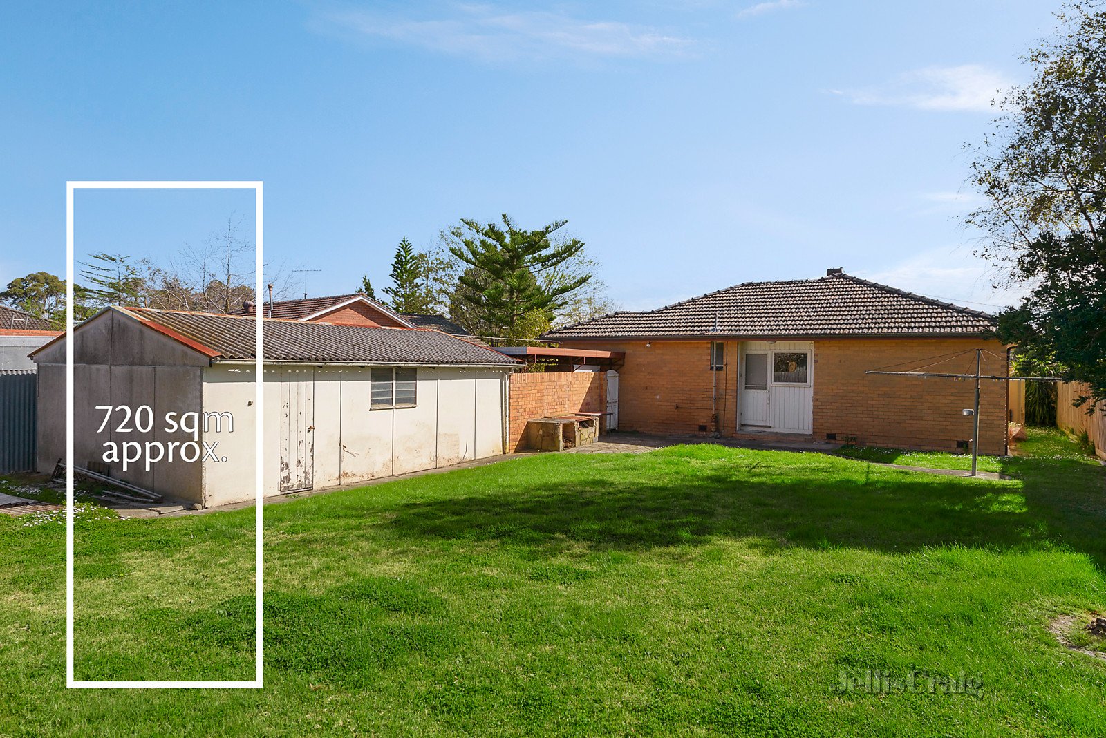 2 Bambra Court, Mount Waverley image 5