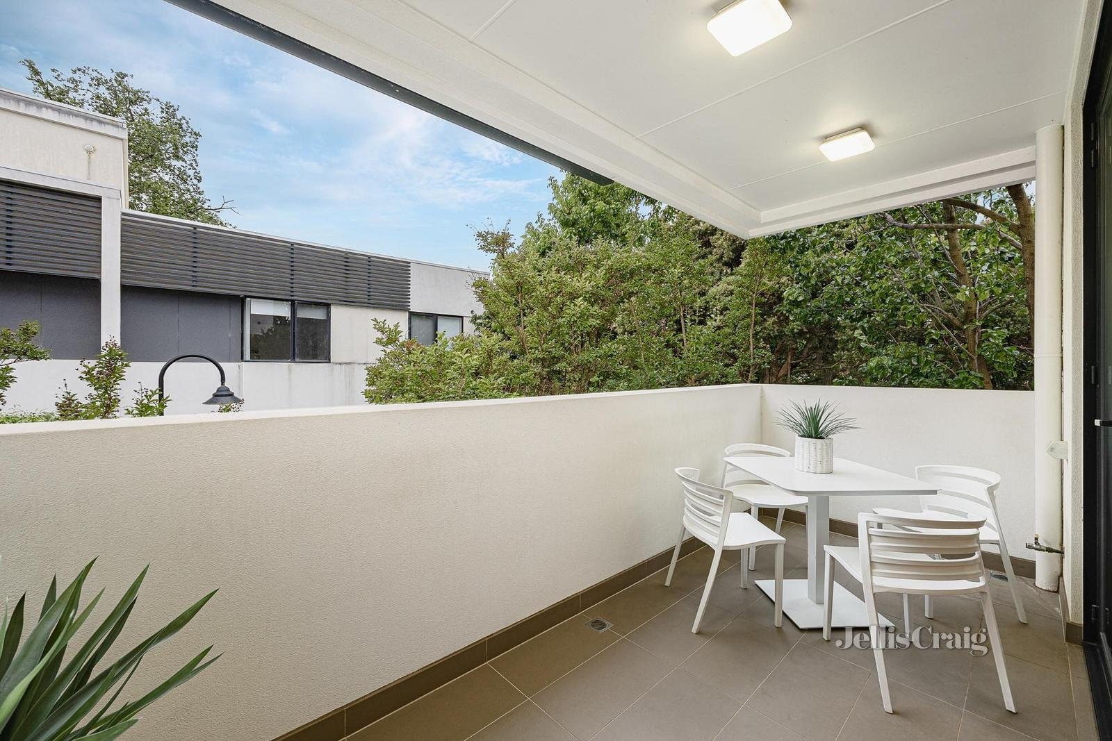 2 Banksia Way, Malvern image 2