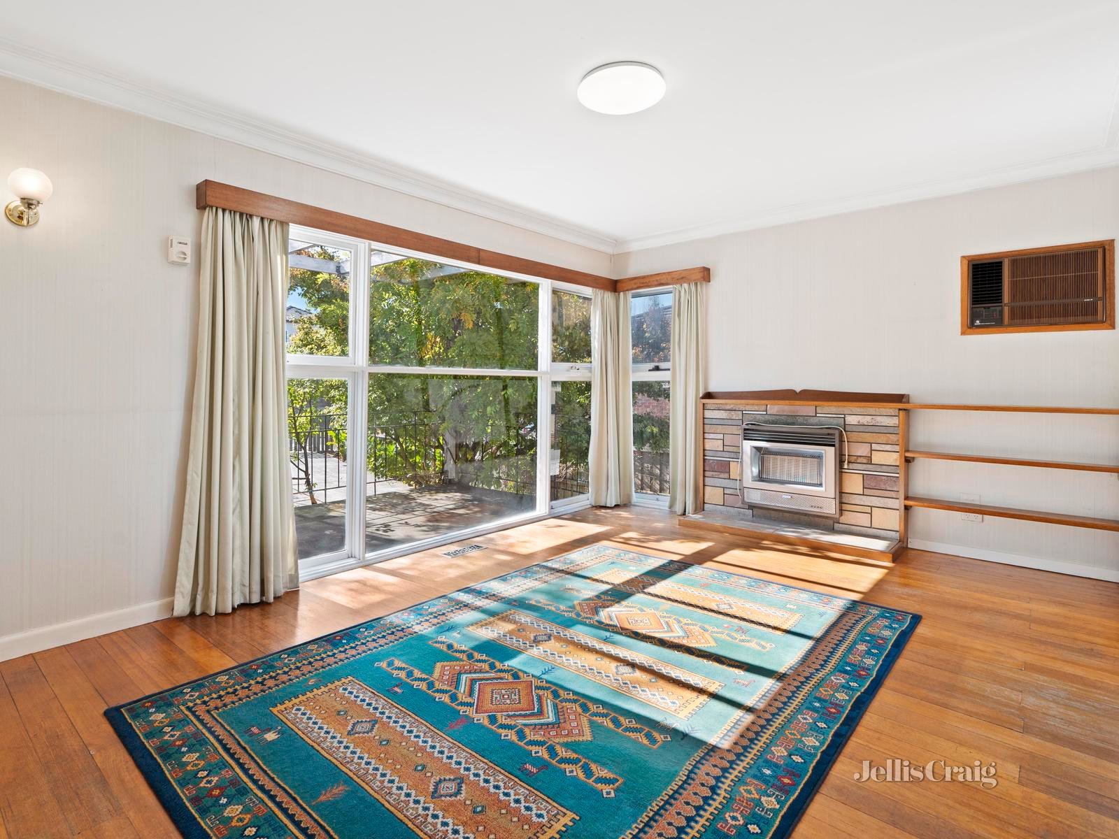 2 Baratta Street, Doncaster East image 4