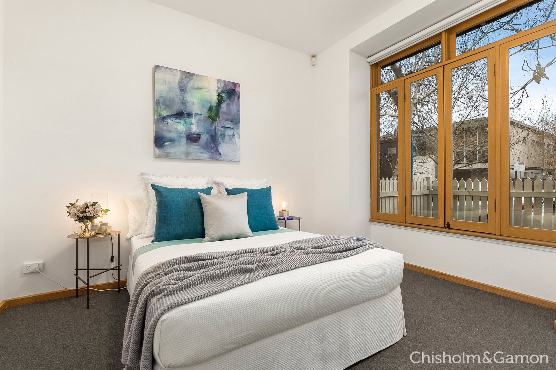 2 Beach Avenue, Elwood image 6