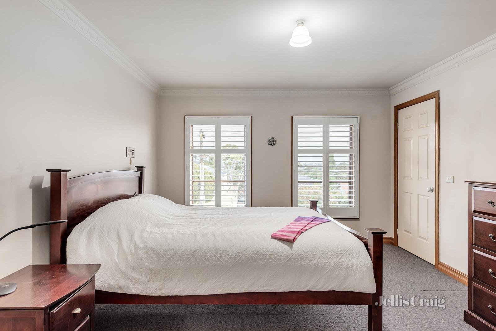 2 Beech Street, Camberwell image 8