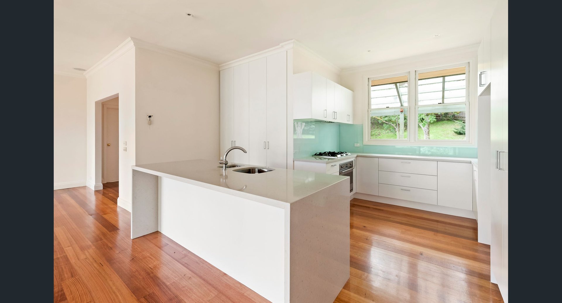 Property Gallery - Main Image