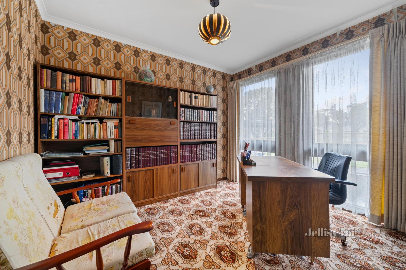2 Belvedere Avenue, Wheelers Hill image 7