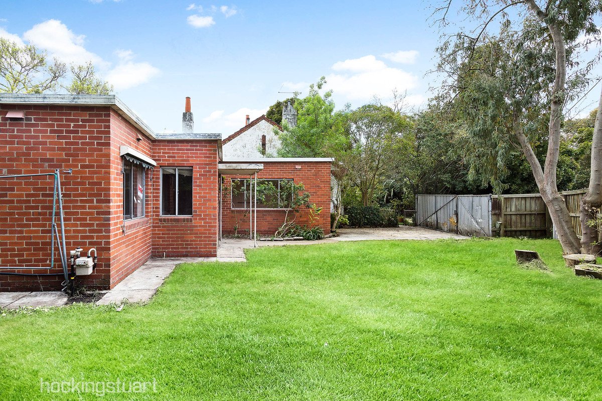 2 Beresford Street, Mont Albert image 7