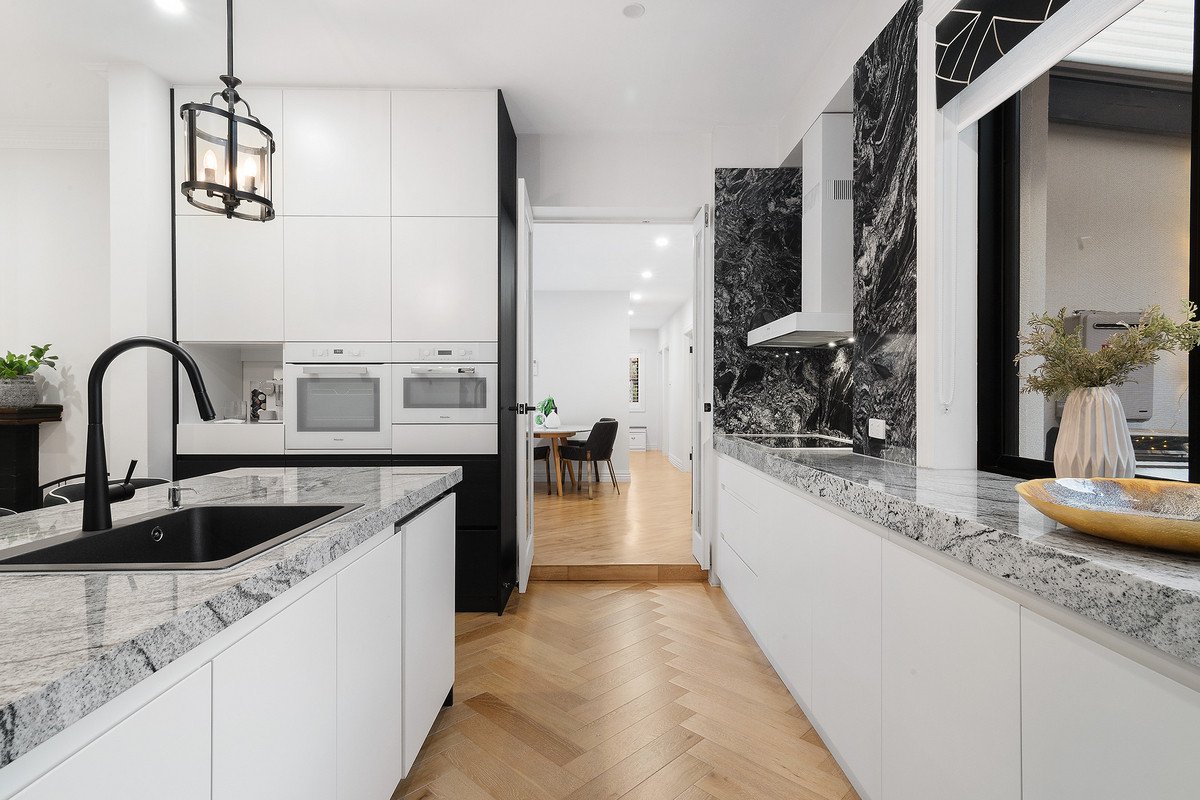 2 Beresford Street, Mont Albert image 2