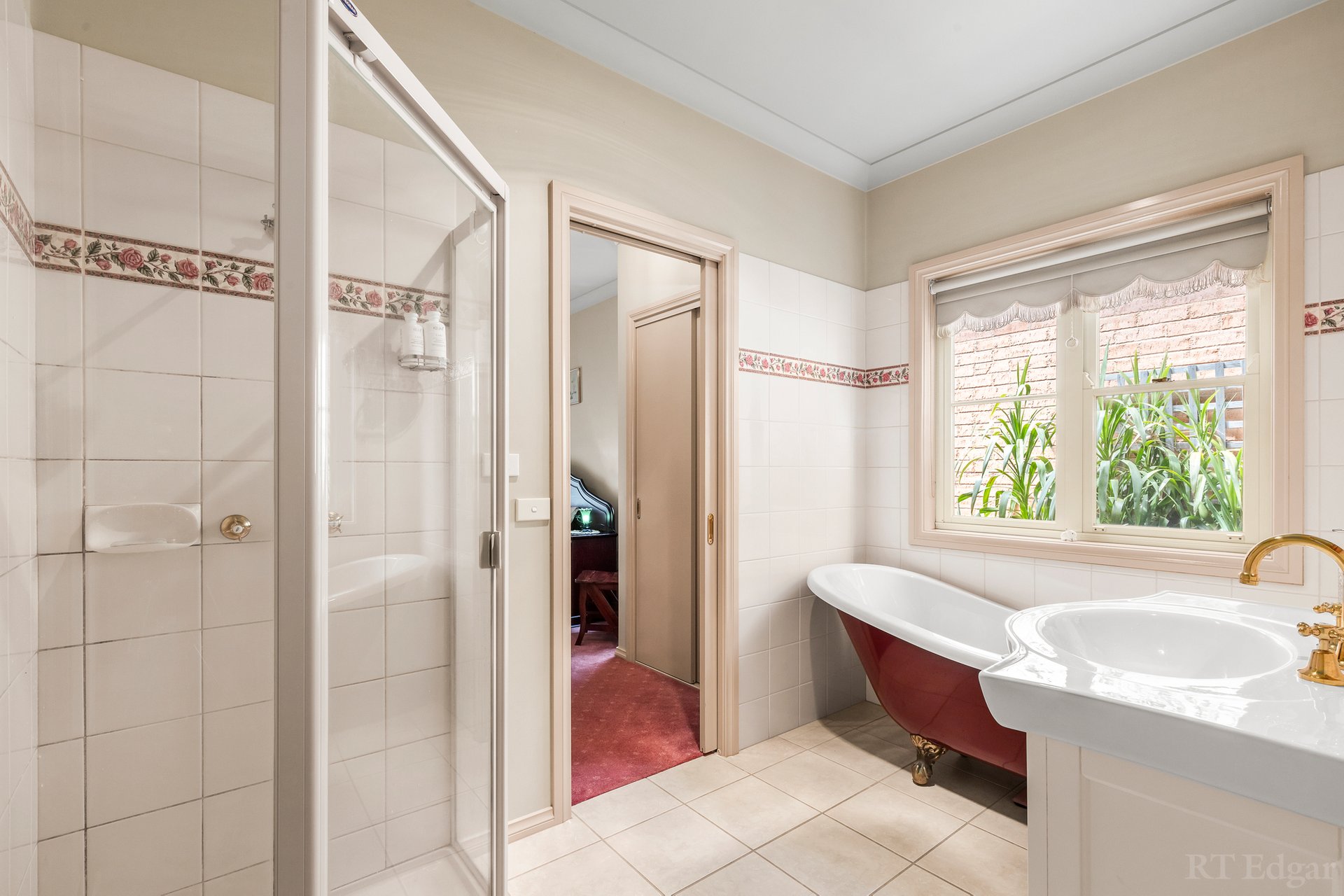 Property Gallery Thumbnail 7
