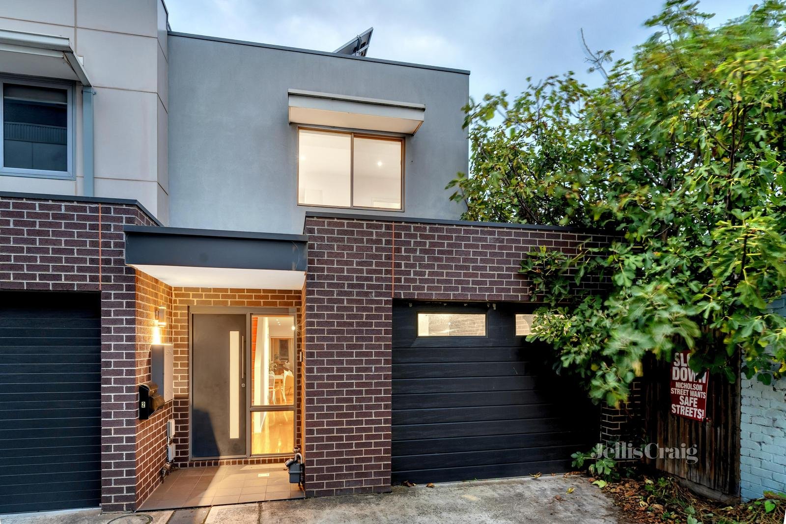 2 Bill Barry Close, Brunswick East image 1