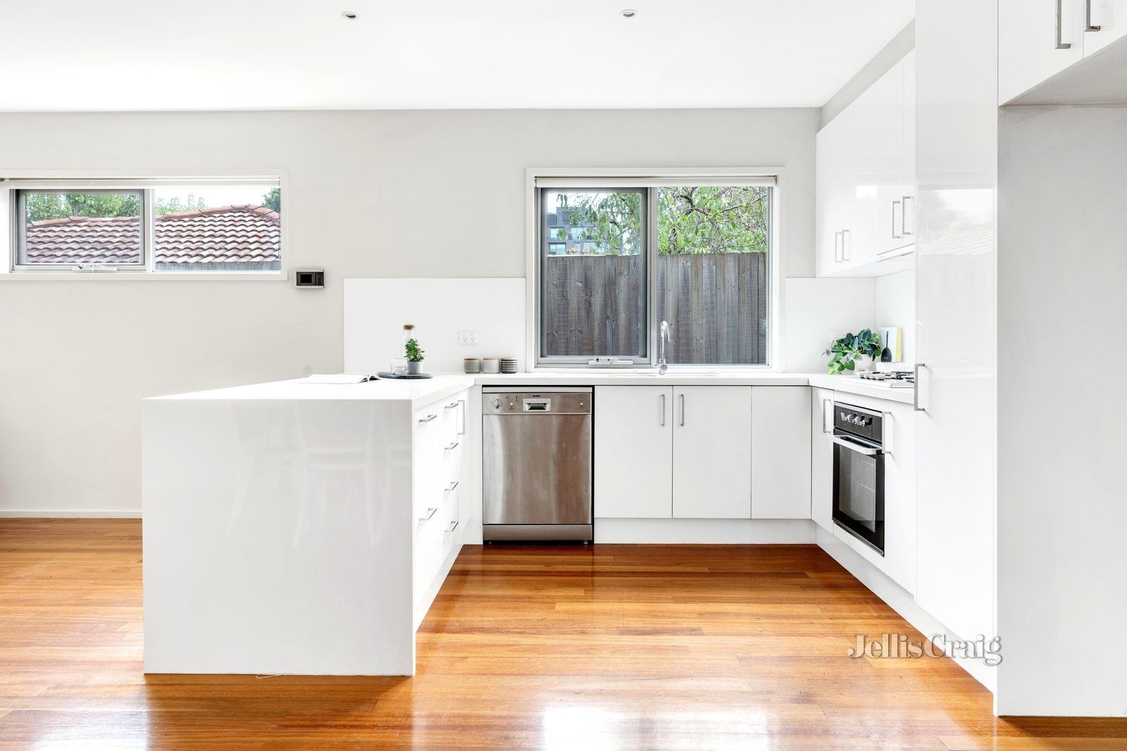 2 Bill Barry Close, Brunswick East image 6
