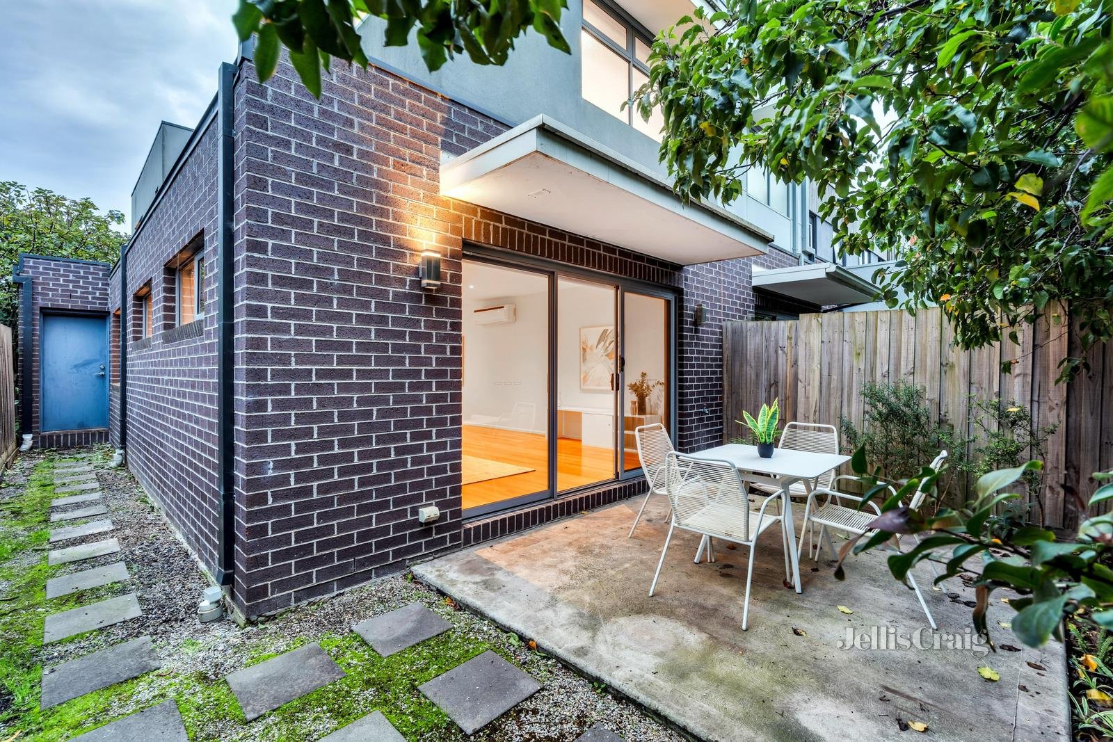 2 Bill Barry Close, Brunswick East image 20