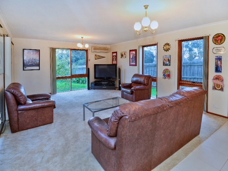2 Birdie Court, North Geelong image 3